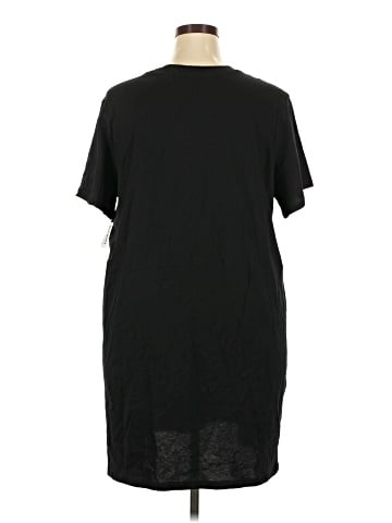 Old Navy Casual Dress (view 2)