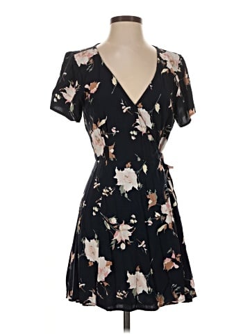 Abercrombie & Fitch Casual Dress (view 1)