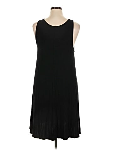 Old Navy Casual Dress (view 2)