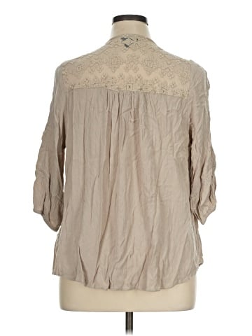 New Directions 3/4 Sleeve Blouse (view 2)