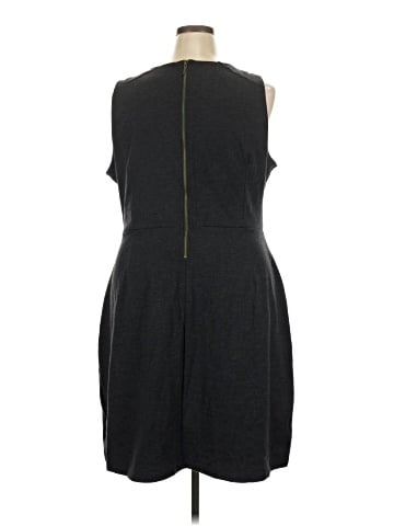 Old Navy Casual Dress (view 2)