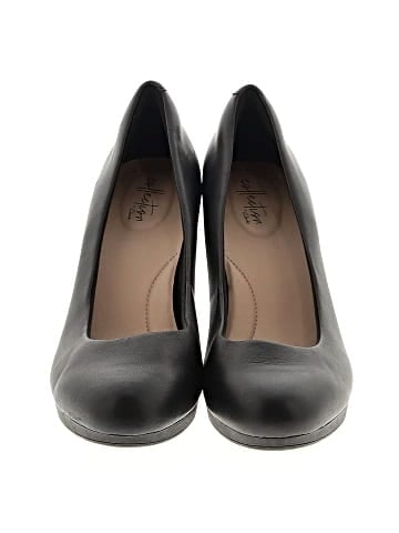 Clarks Heels (view 2)