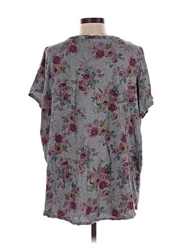 Torrid Short Sleeve T-Shirt (view 2)