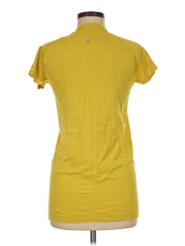 Lululemon Athletica Short Sleeve T-Shirt (view 2)