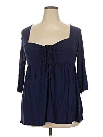 Venus 3/4 Sleeve Blouse (view 1)