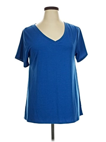 Lularoe Active T-Shirt (view 1)