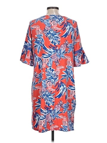 Crown & Ivy Casual Dress (view 2)