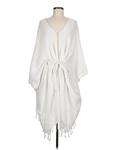 Mersea Poncho (view 1)
