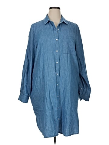 Old Navy Casual Dress (view 1)