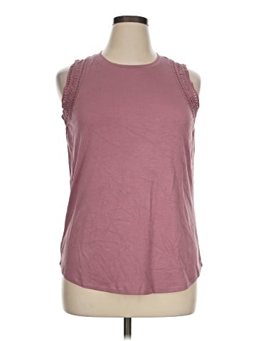 Maurices Sleeveless T-Shirt (view 1)