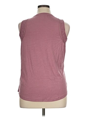 Maurices Sleeveless T-Shirt (view 2)