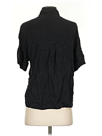 Vince. Short Sleeve Silk Top (view 2)