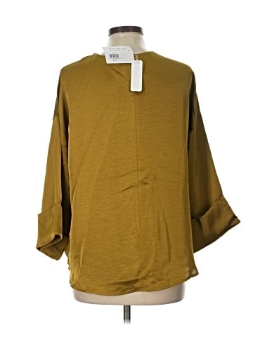 Glam 3/4 Sleeve Blouse (view 2)
