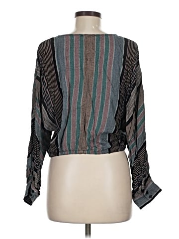 American Eagle Outfitters 3/4 Sleeve Blouse (view 2)