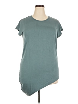 Universal Standard Short Sleeve Top