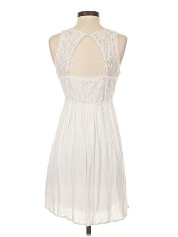 Abercrombie & Fitch Casual Dress (view 2)