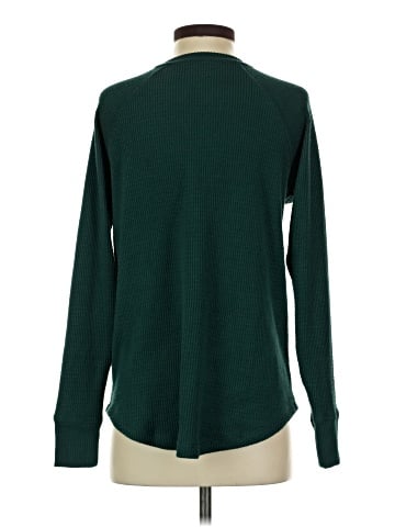 American Eagle Outfitters Pullover Sweater (view 2)