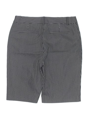 Jones New York Signature Shorts (view 2)