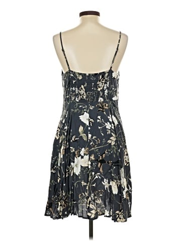 Gap Casual Dress (view 2)
