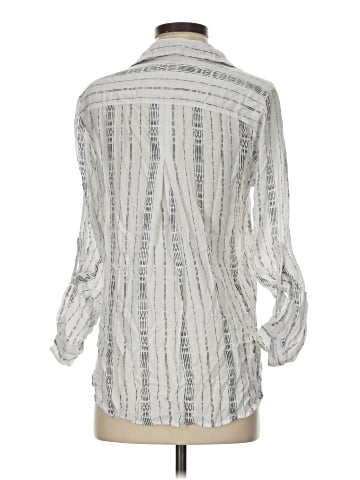 Velvet Heart 3/4 Sleeve Button-Down Shirt (view 2)