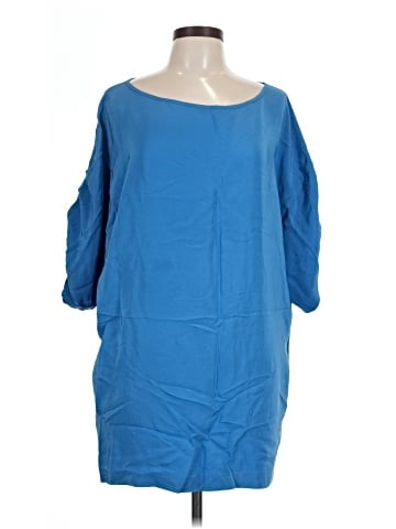 Elizabeth and James 3/4 Sleeve Silk Top (view 1)