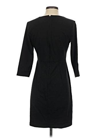 Old Navy Casual Dress (view 2)