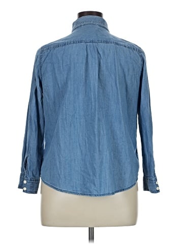 St. John's Bay Long Sleeve Button-Down Shirt (view 2)