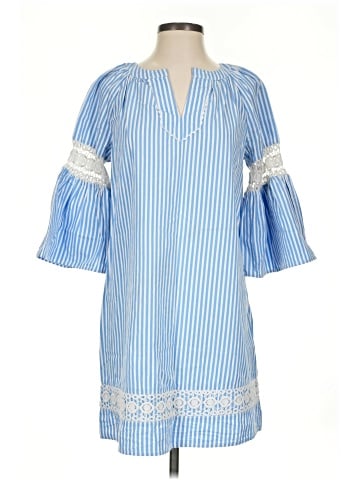 Crown & Ivy Casual Dress (view 1)