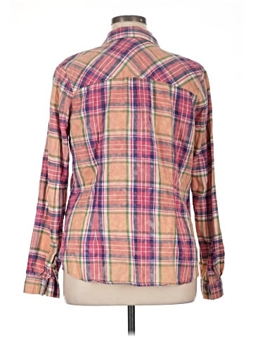 Maurices Long Sleeve Button-Down Shirt (view 2)