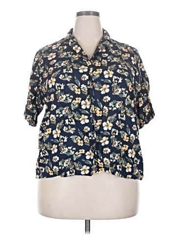 Uniqlo Short Sleeve Blouse (view 1)