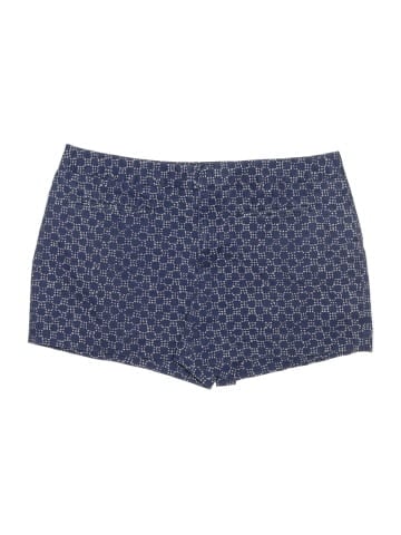 Gap Shorts (view 1)