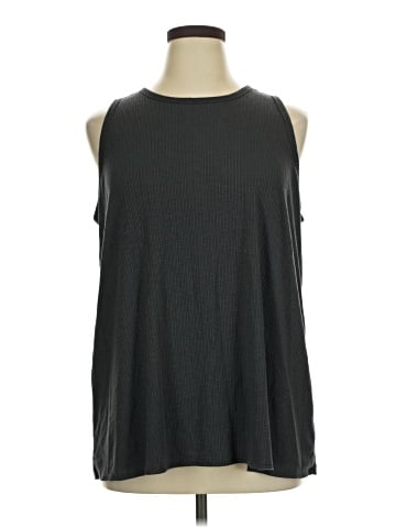 LUXE Sleeveless T-Shirt (view 1)