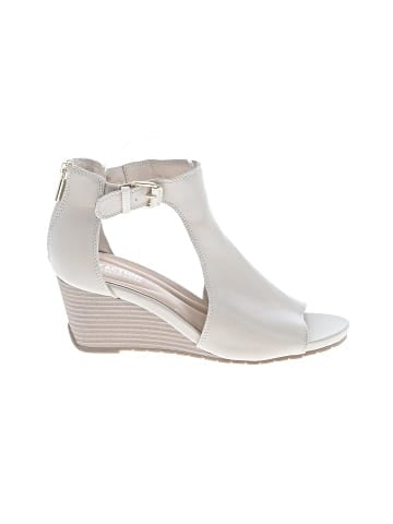 Kenneth Cole REACTION Wedges (view 1)