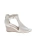 Kenneth Cole REACTION Ivory Wedges Size 8 - photo 1