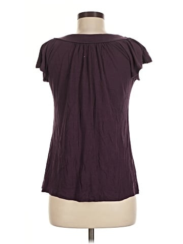 Kische Short Sleeve T-Shirt (view 2)