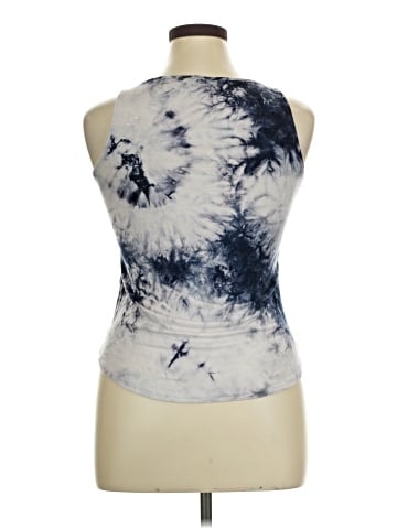 Hot Topic Tank Top (view 2)
