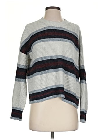 American Eagle Outfitters Pullover Sweater (view 1)