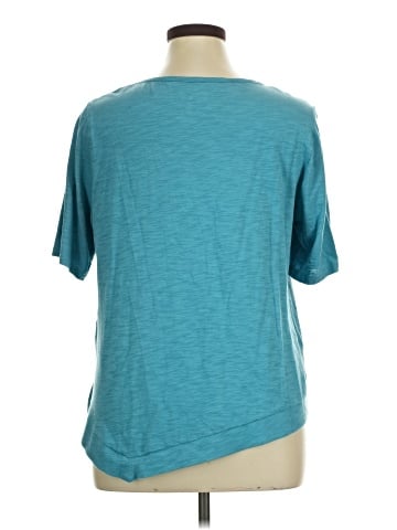 Chico's Short Sleeve T-Shirt (view 2)