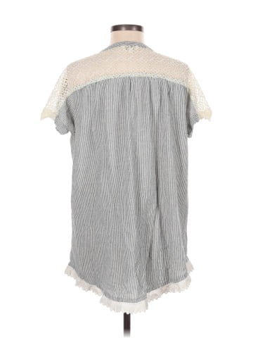 Umgee Short Sleeve Blouse (view 2)