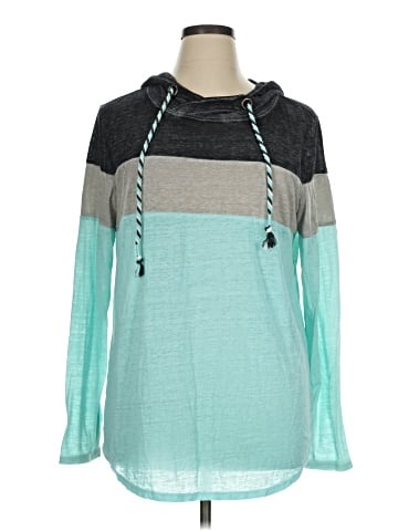 Maurices Long Sleeve T-Shirt (view 1)