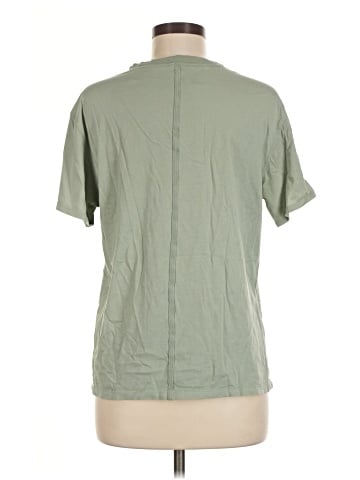 Lululemon Athletica Short Sleeve T-Shirt (view 2)