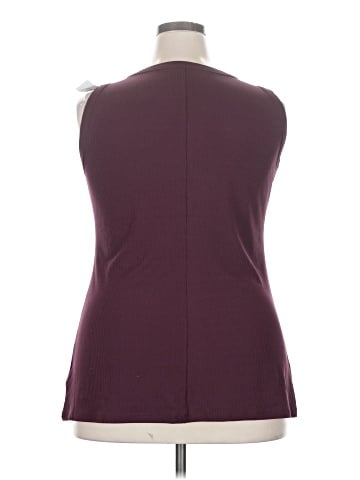 Lane Bryant Sleeveless T-Shirt (view 2)