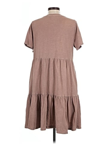 Old Navy Casual Dress (view 2)