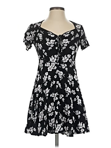 Forever 21 Casual Dress (view 1)