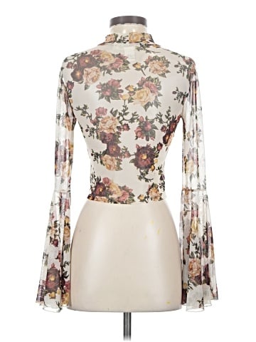 Mimi Chica Long Sleeve Turtleneck (view 2)