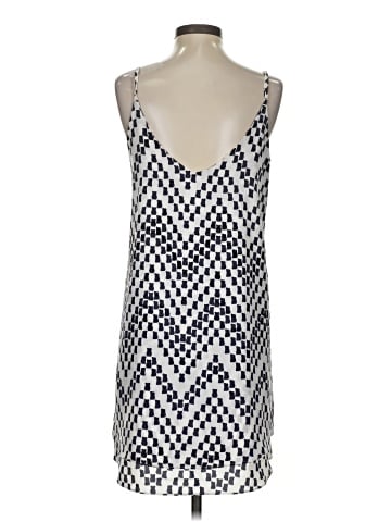 Veronica M. Casual Dress (view 2)