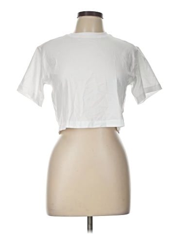 Lululemon Athletica Short Sleeve T-Shirt (view 1)