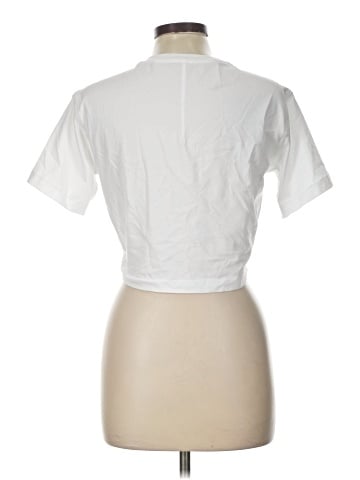 Lululemon Athletica Short Sleeve T-Shirt (view 2)