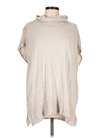 Lilla P Poncho (view 1)