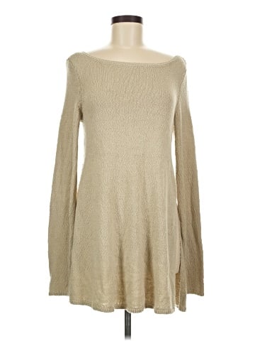 FP BEACH Pullover Sweater (view 1)